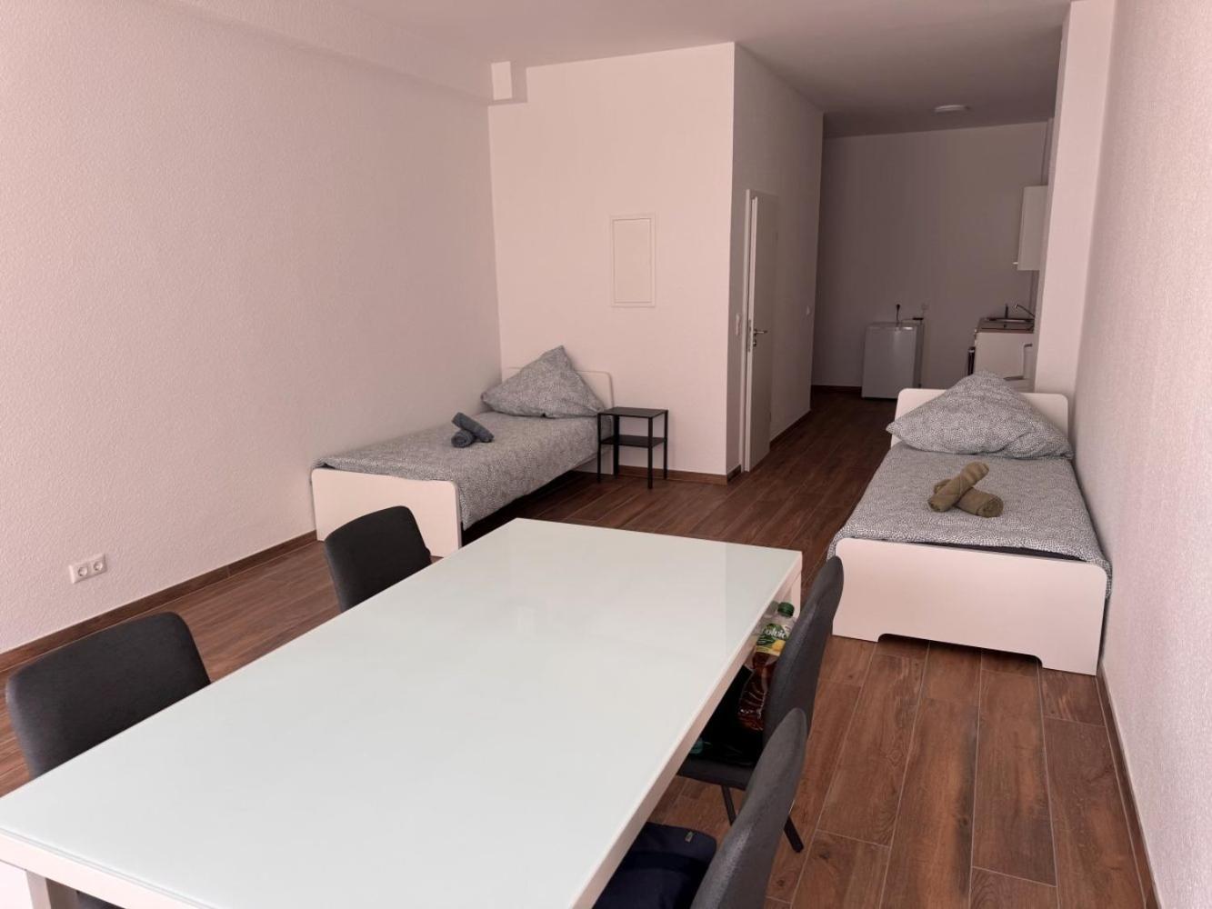 Cozy Apartment In Леверкузен Экстерьер фото