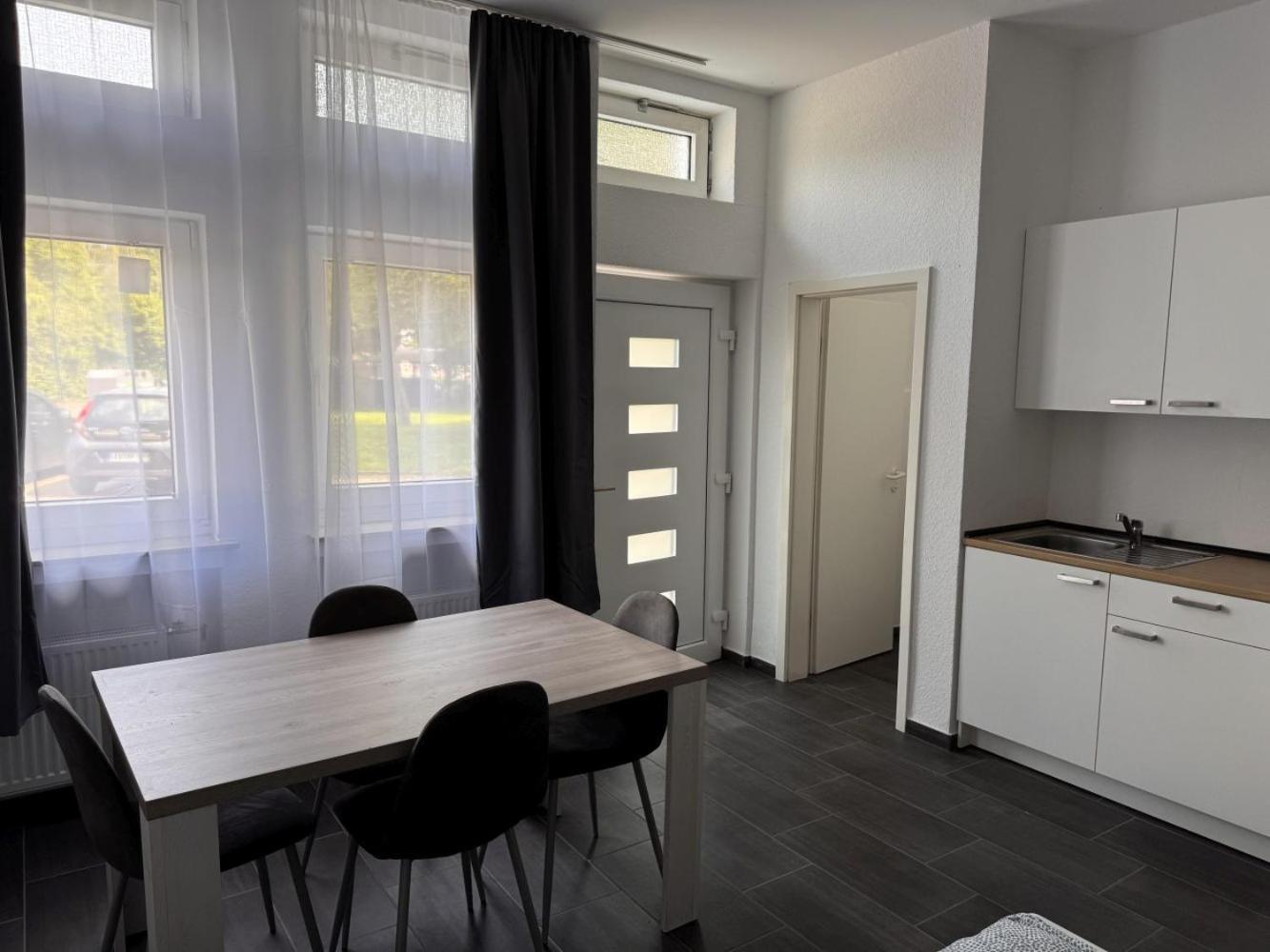 Cozy Apartment In Леверкузен Экстерьер фото