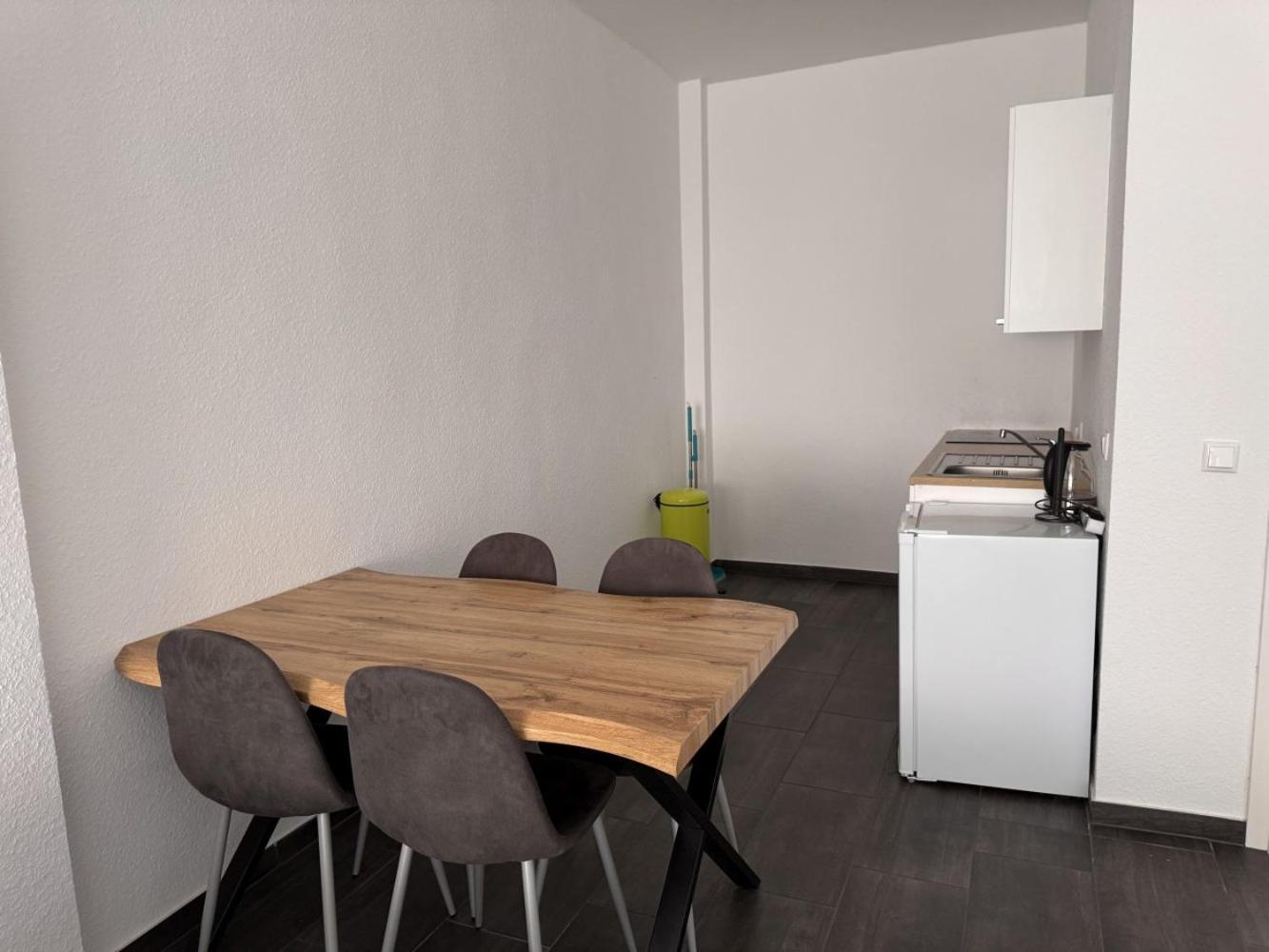 Cozy Apartment In Леверкузен Экстерьер фото